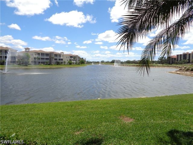 734 Regency Reserve CIR 2701, Naples, FL 34119