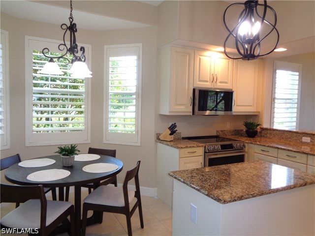 734 Regency Reserve CIR 2701, Naples, FL 34119