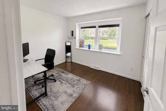 2418 CHURCH RD, Cinnaminson, NJ 08077