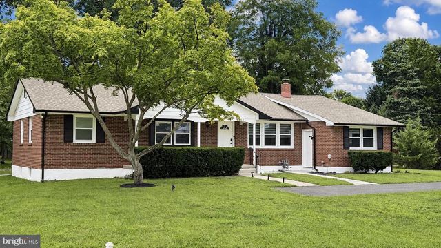 2418 CHURCH RD, Cinnaminson, NJ 08077