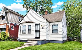15762 Strathmoor Street, Detroit, MI 48227
