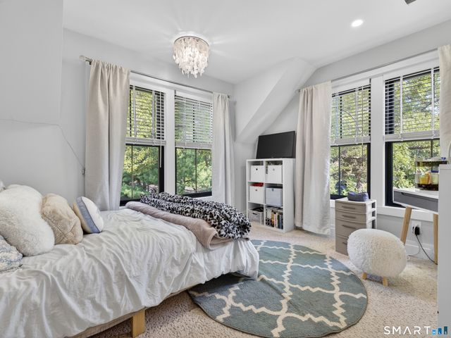 2 Captains Lane, Old Saybrook, CT 06475