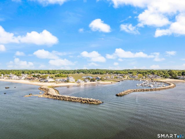 2 Captains Lane, Old Saybrook, CT 06475