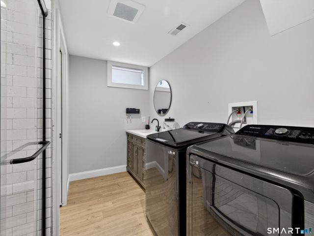 2 Captains Lane, Old Saybrook, CT 06475