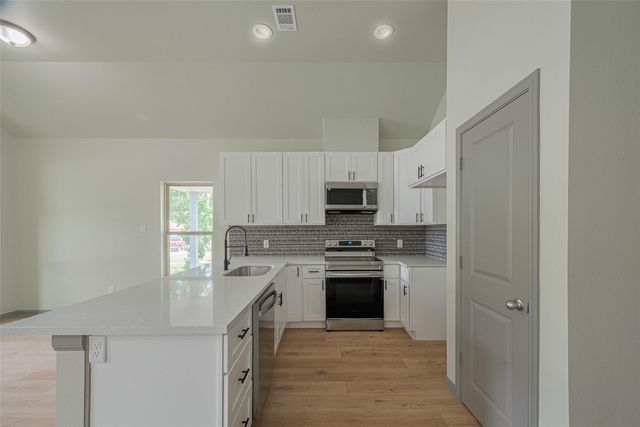 1909 Oregon Street, Baytown, TX 77520