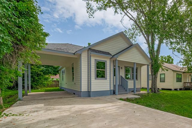 1909 Oregon Street, Baytown, TX 77520