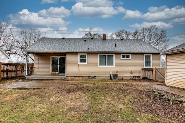 114 Fairview Drive, Carlisle, OH 45005