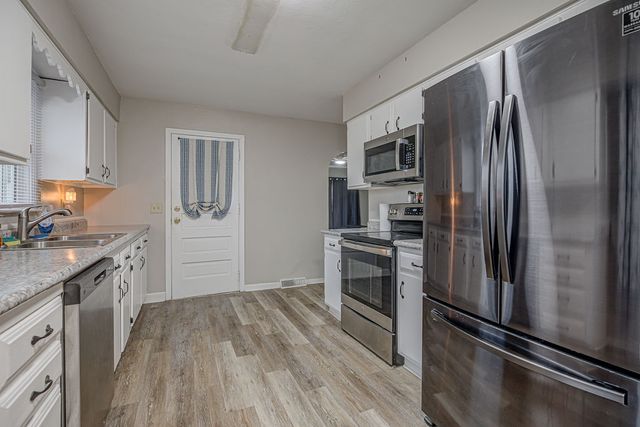 114 Fairview Drive, Carlisle, OH 45005