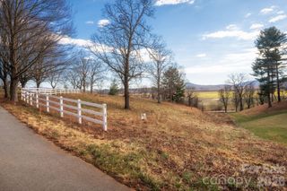 479 Nesbitt Drive 2, Mills River, NC 28759