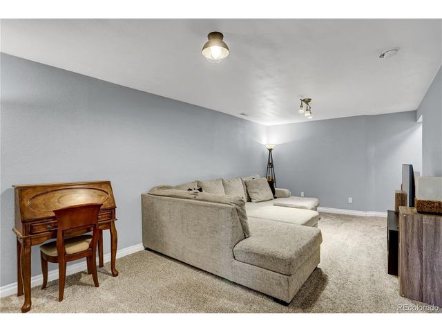 751 S Pearl St, Elizabeth, CO 80107