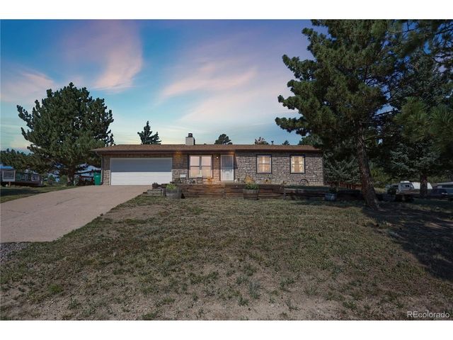751 S Pearl St, Elizabeth, CO 80107