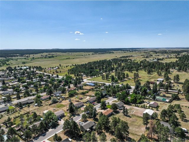 751 S Pearl St, Elizabeth, CO 80107