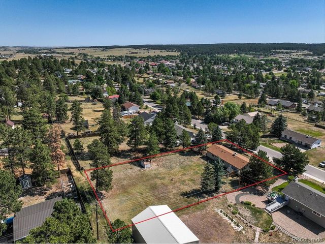 751 S Pearl St, Elizabeth, CO 80107