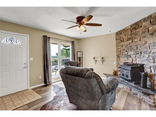 751 S Pearl St, Elizabeth, CO 80107