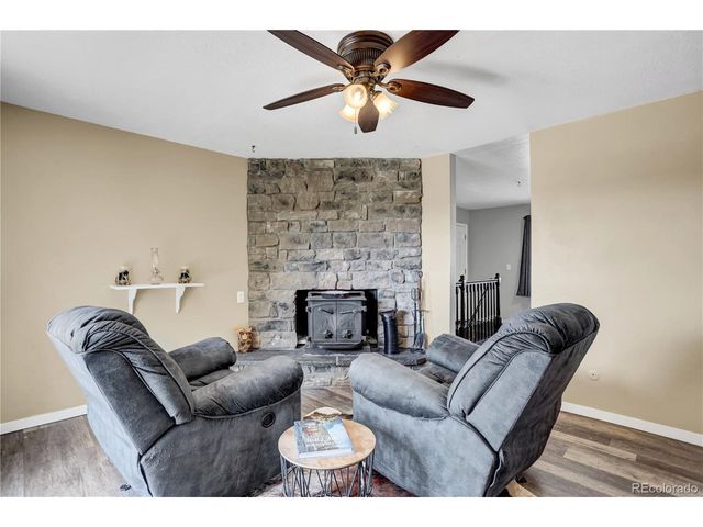 751 S Pearl St, Elizabeth, CO 80107