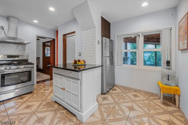 5 Smallwood Ave, Belleville Twp., NJ 07109
