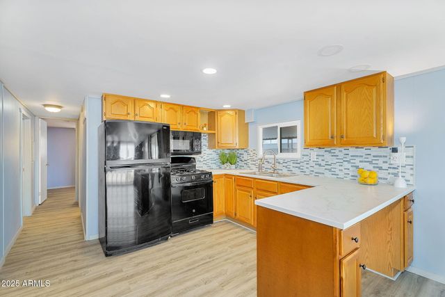 747 E GERMANN Road 15, San Tan Valley, AZ 85140