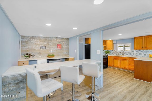 747 E GERMANN Road 15, San Tan Valley, AZ 85140