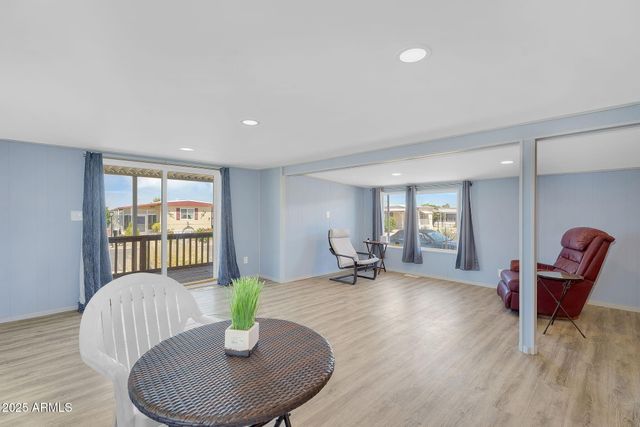 747 E GERMANN Road 15, San Tan Valley, AZ 85140