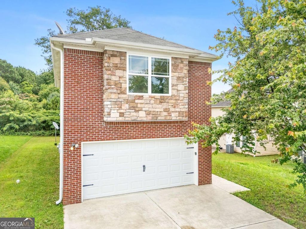 7268 Loblolly Lane, Morrow, GA 30260