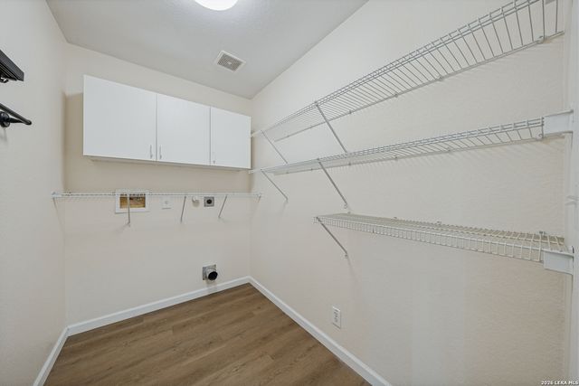 8443 Lone Shadow Trail, Converse, TX 78109
