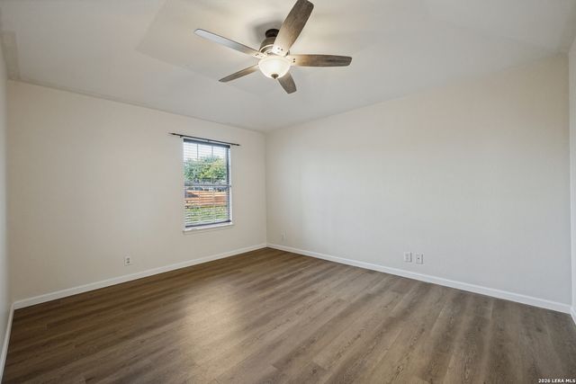 8443 Lone Shadow Trail, Converse, TX 78109