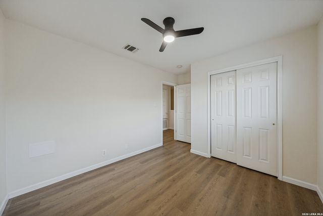 8443 Lone Shadow Trail, Converse, TX 78109
