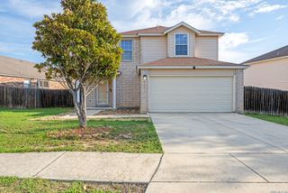8443 Lone Shadow Trail, Converse, TX 78109