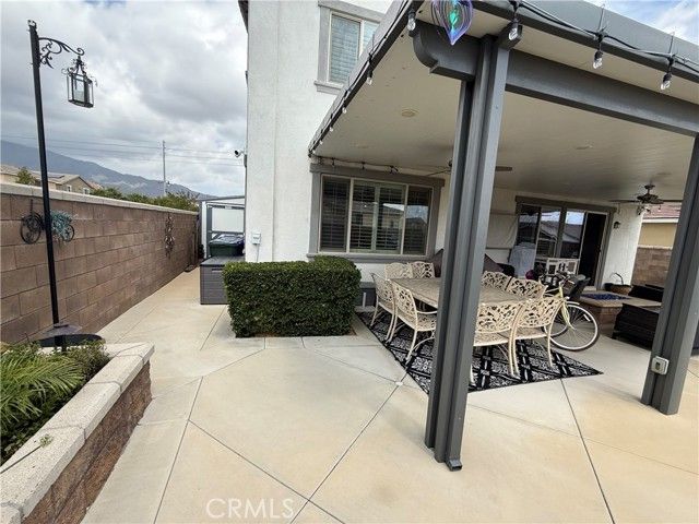 16575 Pegasus Bay, Fontana, CA 92336