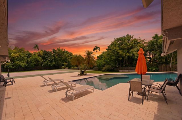 251 NW 104th Avenue, Coral Springs, FL 33071