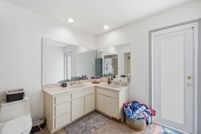251 NW 104th Avenue, Coral Springs, FL 33071