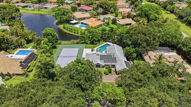 251 NW 104th Avenue, Coral Springs, FL 33071