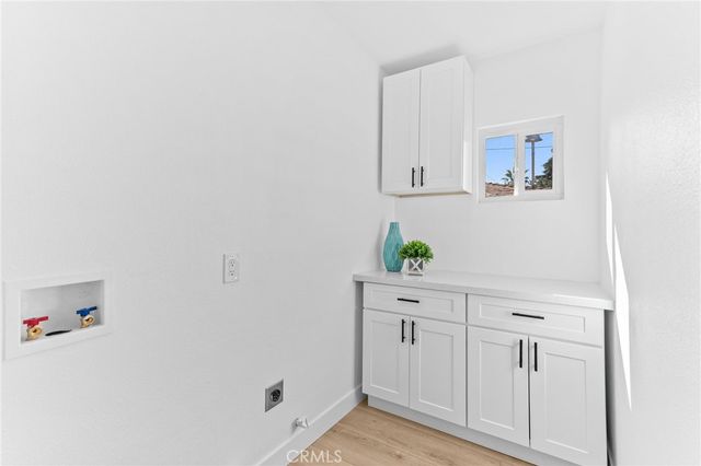 268 W Willow, Pomona, CA 91768