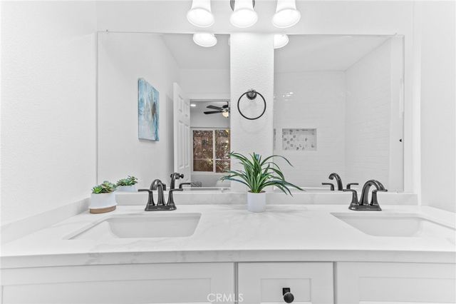 268 W Willow, Pomona, CA 91768
