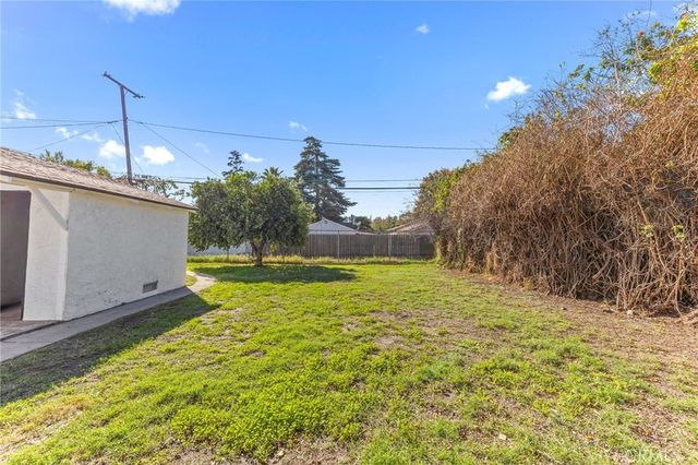 268 W Willow, Pomona, CA 91768