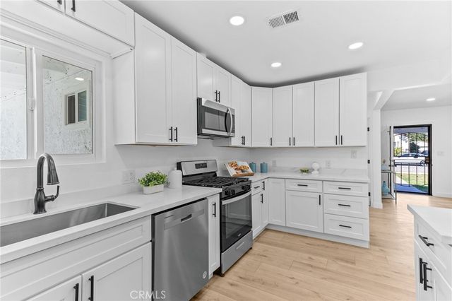 268 W Willow, Pomona, CA 91768