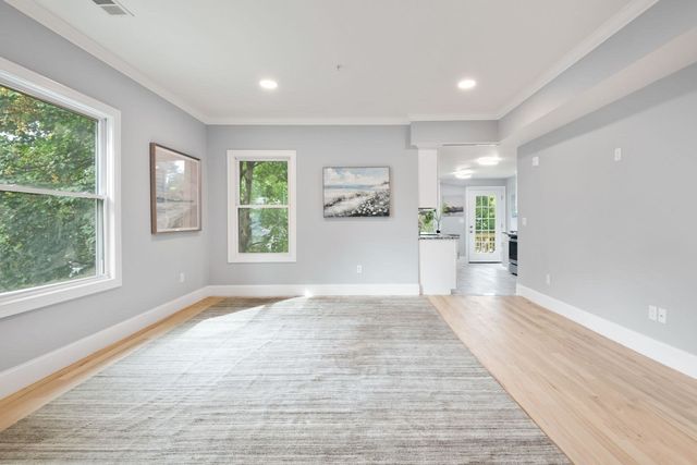 7 Waumbeck 3, Boston, MA 02121