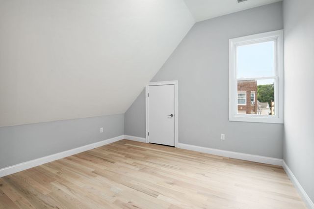 7 Waumbeck 3, Boston, MA 02121
