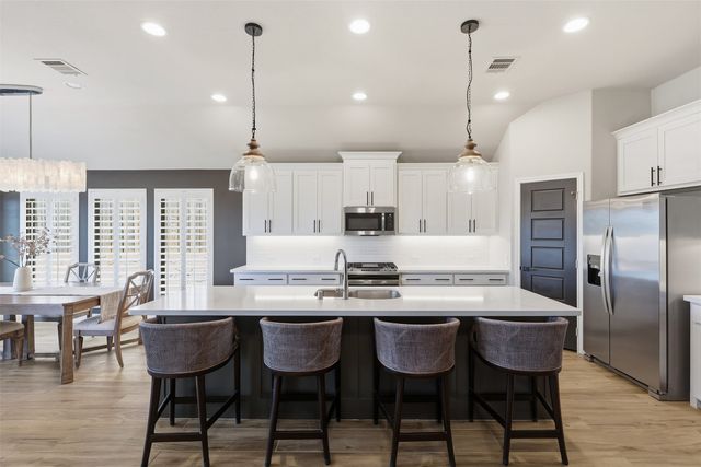 5640 Pradera Road, Fort Worth, TX 76126