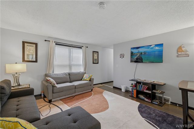 159 Glenwood Avenue, Buffalo, NY 14208