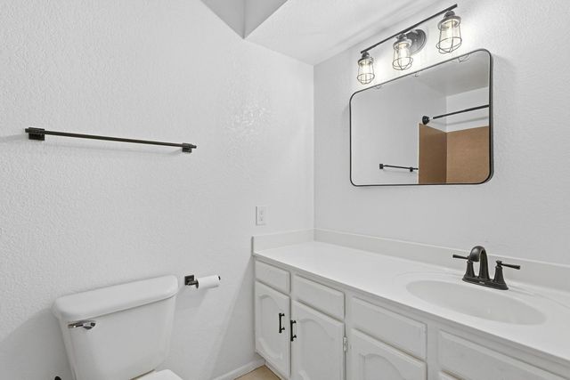 715 W Boxelder Place, Chandler, AZ 85225