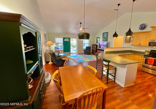 21104 NE 114TH Avenue, Waldo, FL 32694