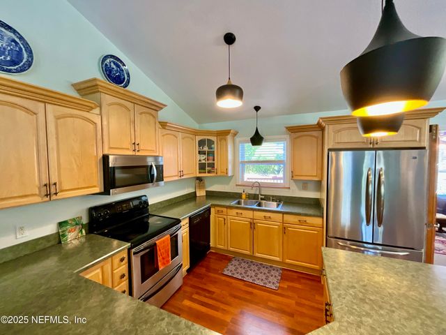 21104 NE 114TH Avenue, Waldo, FL 32694