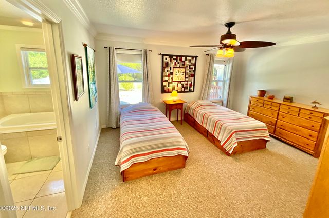 21104 NE 114TH Avenue, Waldo, FL 32694