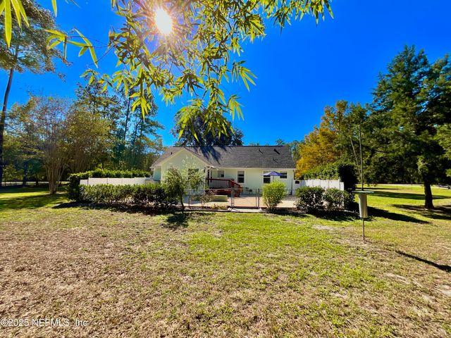 21104 NE 114TH Avenue, Waldo, FL 32694