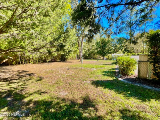 21104 NE 114TH Avenue, Waldo, FL 32694