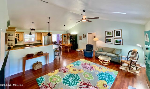 21104 NE 114TH Avenue, Waldo, FL 32694