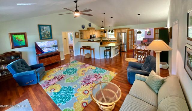 21104 NE 114TH Avenue, Waldo, FL 32694