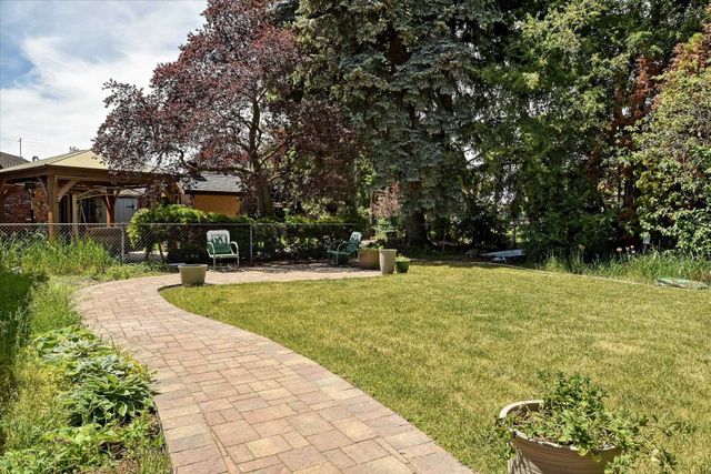 2618 W Riverview Dr, Spokane, WA 99205