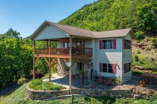954 Pawnee Court, Sevierville, TN 37876